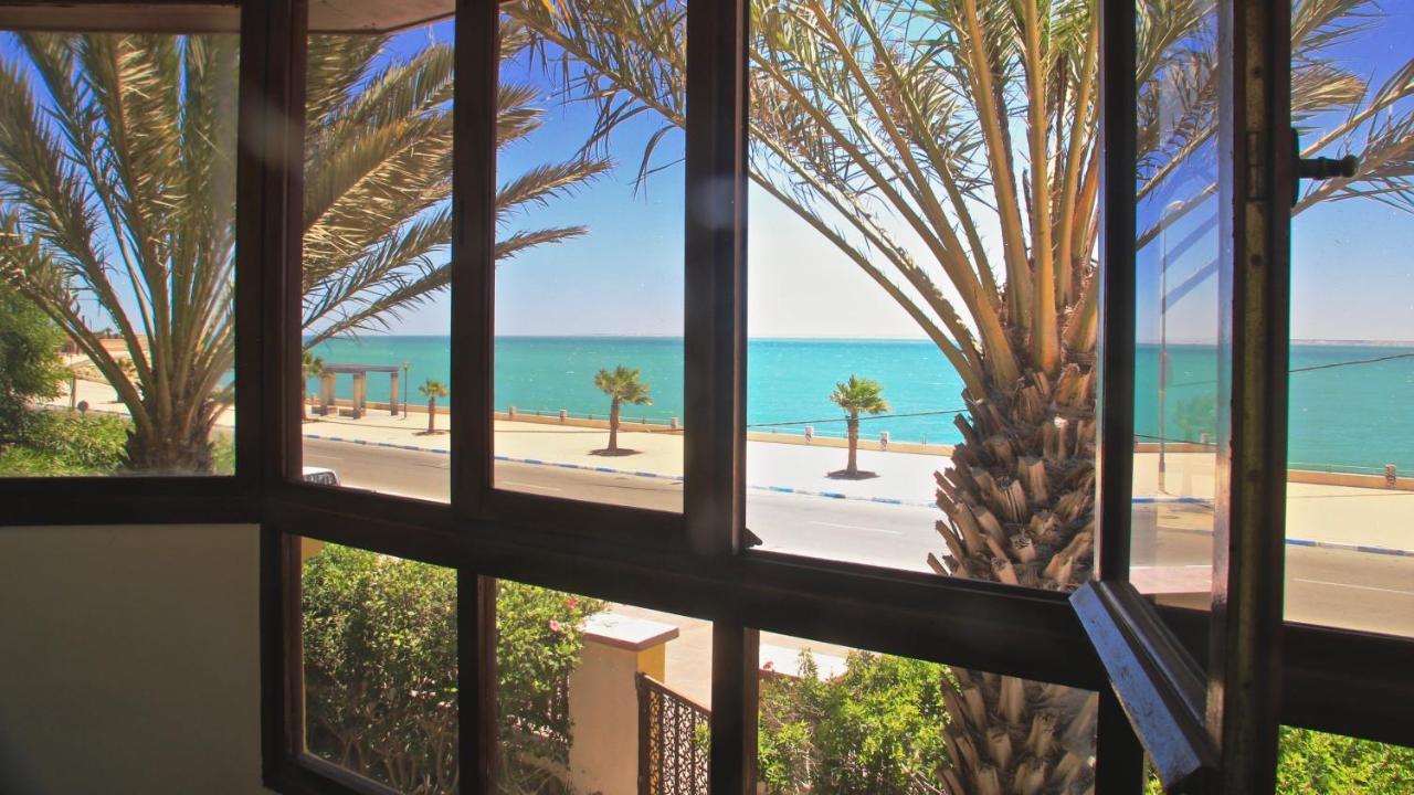 La Maison Jaune Dakhla Maison D'Hotes Exterior photo